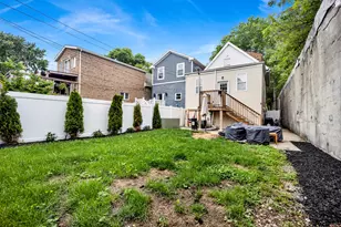 437 W 44th Pl, Chicago, IL 60609 - Photo 24