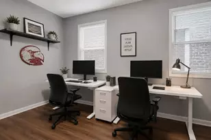 437 W 44th Pl, Chicago, IL 60609 - Photo 6