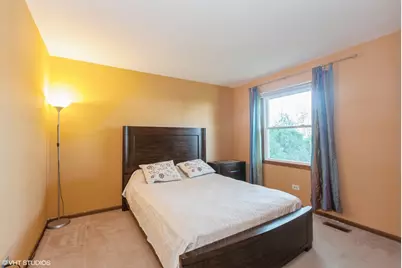 145 Rumsey Place, Westmont, IL 60559 - Photo 16