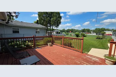 347 S Douglas Drive, Bradley, IL 60915 - Photo 10