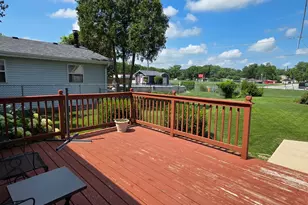 347 S Douglas Dr, Bradley, IL 60915 - Photo 10
