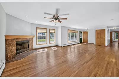 1142 S Cornell Avenue, Villa Park, IL 60181 - Photo 4