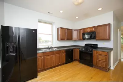 2537 N Kildare Avenue #3, Chicago, IL 60639 - Photo 2