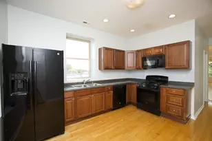 2537 N Kildare Ave, Chicago, IL 60639 - Photo 2