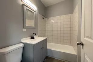 3935 W Division St, Chicago, IL 60651 - Photo 4
