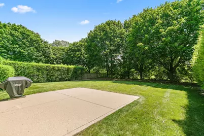 3880 Peartree Drive, Lake in the Hills, IL 60156 - Photo 24