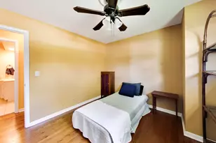 1081 Willson Dr, Des Plaines, IL 60016 - Photo 14