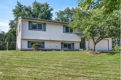 3415 E Crystal Lake Avenue, Crystal Lake, IL 60014 - Photo 1