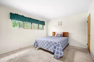 15247 Ridgeway Ave, Midlothian, IL 60445 - Photo 10