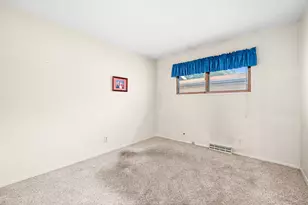15247 Ridgeway Ave, Midlothian, IL 60445 - Photo 14