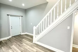 2720 W Harrison St, Chicago, IL 60612 - Photo 8