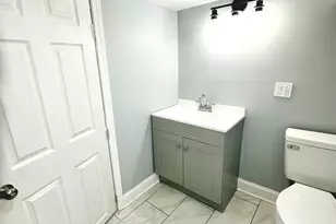 2720 W Harrison St, Chicago, IL 60612 - Photo 12