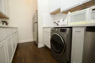 945 Judson Ave, Evanston, IL 60202 - Photo 6