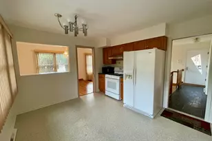 7150 N Crawford Ave, Lincolnwood, IL 60712 - Photo 10