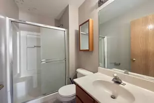 902 Symphony Dr, Aurora, IL 60504 - Photo 6