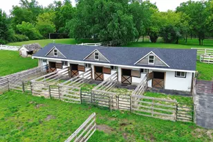 708 S Rose Farm Rd, Woodstock, IL 60098 - Photo 4