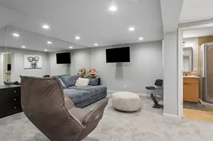 4643 Lake Point Cir, Long Grove, IL 60047 - Photo 32