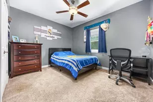 6368 E Tonti Rd, Salem, IL 62881 - Photo 10