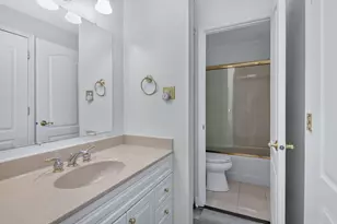 1753 Plymouth Ct, Wheaton, IL 60187 - Photo 8
