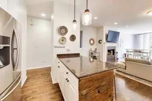 831 N Hermitage Ave, Chicago, IL 60622 - Photo 8