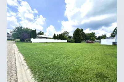 21 Cleveland Circle, Granville, IL 61326 - Photo 2