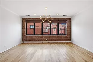 2943 N Lincoln Ave, Chicago, IL 60657 - Photo 10