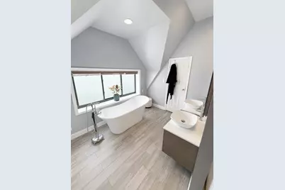 1506 E Marquette Road, Chicago, IL 60637 - Photo 10