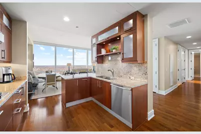 401 N Wabash Avenue #79B, Chicago, IL 60611 - Photo 16