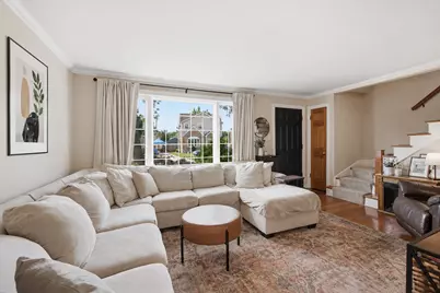 7734 W Glenlake Avenue, Chicago, IL 60631 - Photo 4