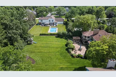 8425 Charleston Drive, Burr Ridge, IL 60527 - Photo 52