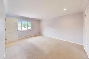 520 Hummingbird Ln, Deerfield, IL 60015 - Photo 22