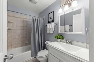 358 N Fairfield Ave, Lombard, IL 60148 - Photo 10