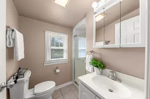 358 N Fairfield Ave, Lombard, IL 60148 - Photo 12