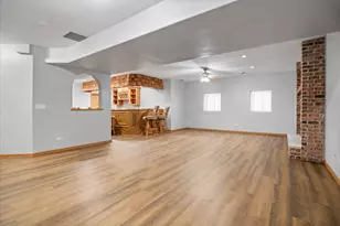 604 S Beverly Ave, Addison, IL 60101 - Photo 22
