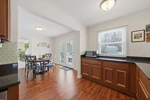 113 Parklawn Ct, Bolingbrook, IL 60440 - Photo 6
