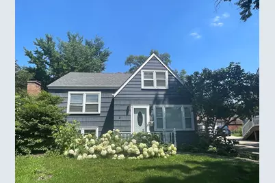 801 S Fairfield Avenue, Elmhurst, IL 60126 - Photo 2