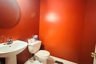 135 Tanglewood Dr, Glen Ellyn, IL 60137 - Photo 16