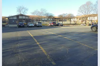 566 Somerset Lane #2, Crystal Lake, IL 60014 - Photo 6