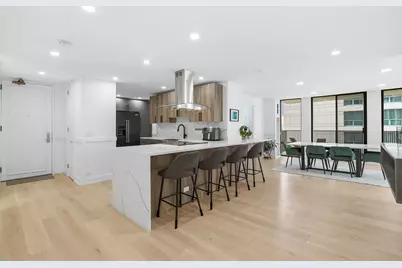 200 E Delaware Place #11A, Chicago, IL 60611 - Photo 2