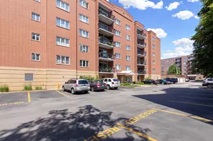 1470 Jefferson St, Des Plaines, IL 60016 - Photo 2