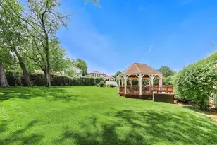 611 W Whiting Ln, Arlington Heights, IL 60004 - Photo 36