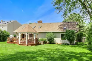 611 W Whiting Ln, Arlington Heights, IL 60004 - Photo 32