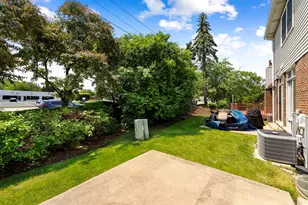 5121 Deblin Ln, Oak Lawn, IL 60453 - Photo 34