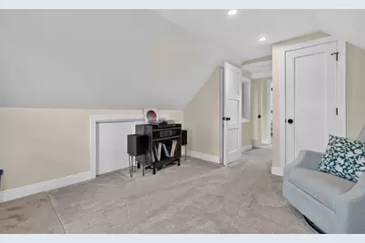 5750 S Normandy Avenue, Chicago, IL 60638 - Photo 18