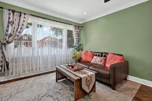 5750 S Normandy Ave, Chicago, IL 60638 - Photo 10
