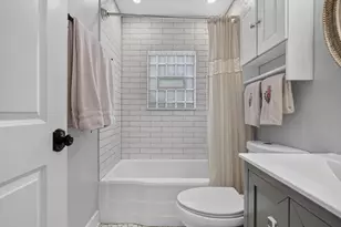 5750 S Normandy Ave, Chicago, IL 60638 - Photo 14