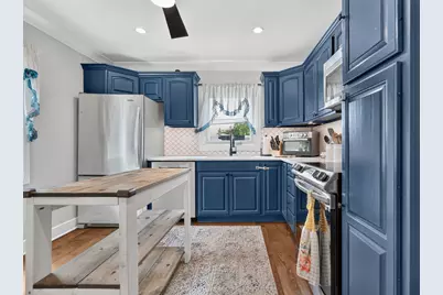 5750 S Normandy Avenue, Chicago, IL 60638 - Photo 2