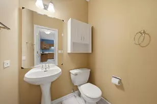 5451 McDonough Rd, Hoffman Estates, IL 60192 - Photo 18