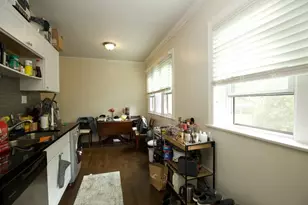 1130 Maple Ave, Evanston, IL 60202 - Photo 4