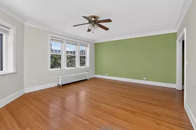 438 N Main Street #N, Glen Ellyn, IL 60137 - Photo 4